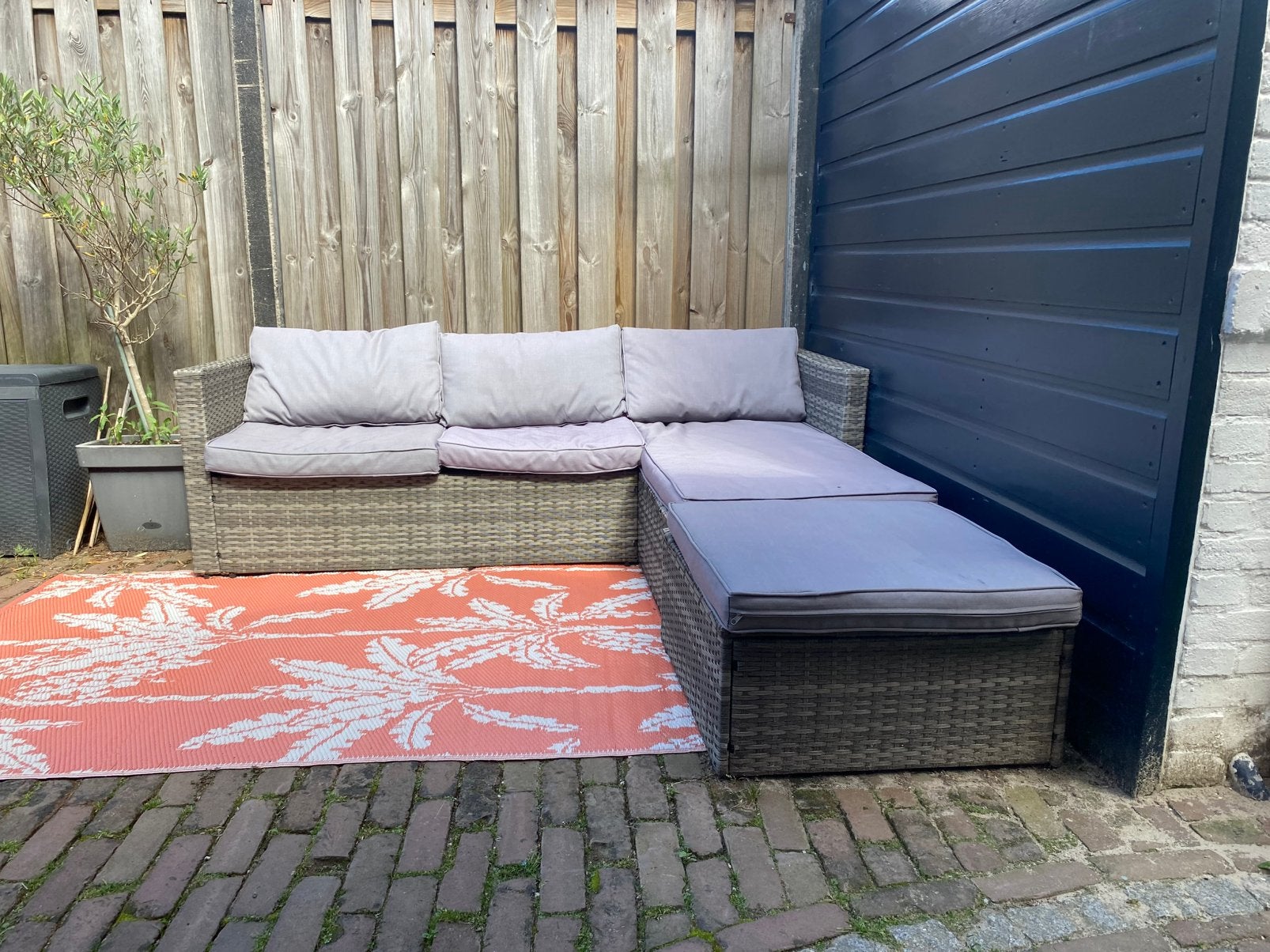 Lounge bank hoek set met kussens, Ophalen, 4 zitplaatsen, Gebruikt, Loungeset