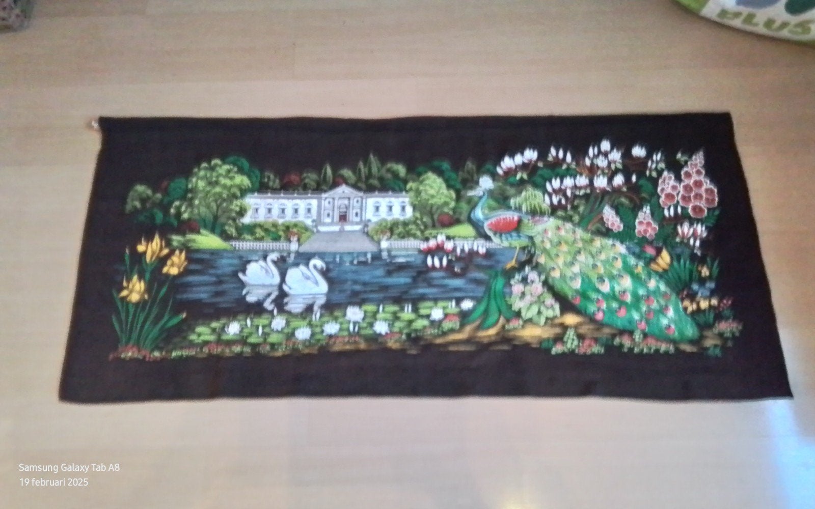 Antiek  wandkleed m. Pauw, Zwanen en Landhuis - 61x140 cm, 50 – 75, Gebruikt, Overige typen, 125 cm of meer