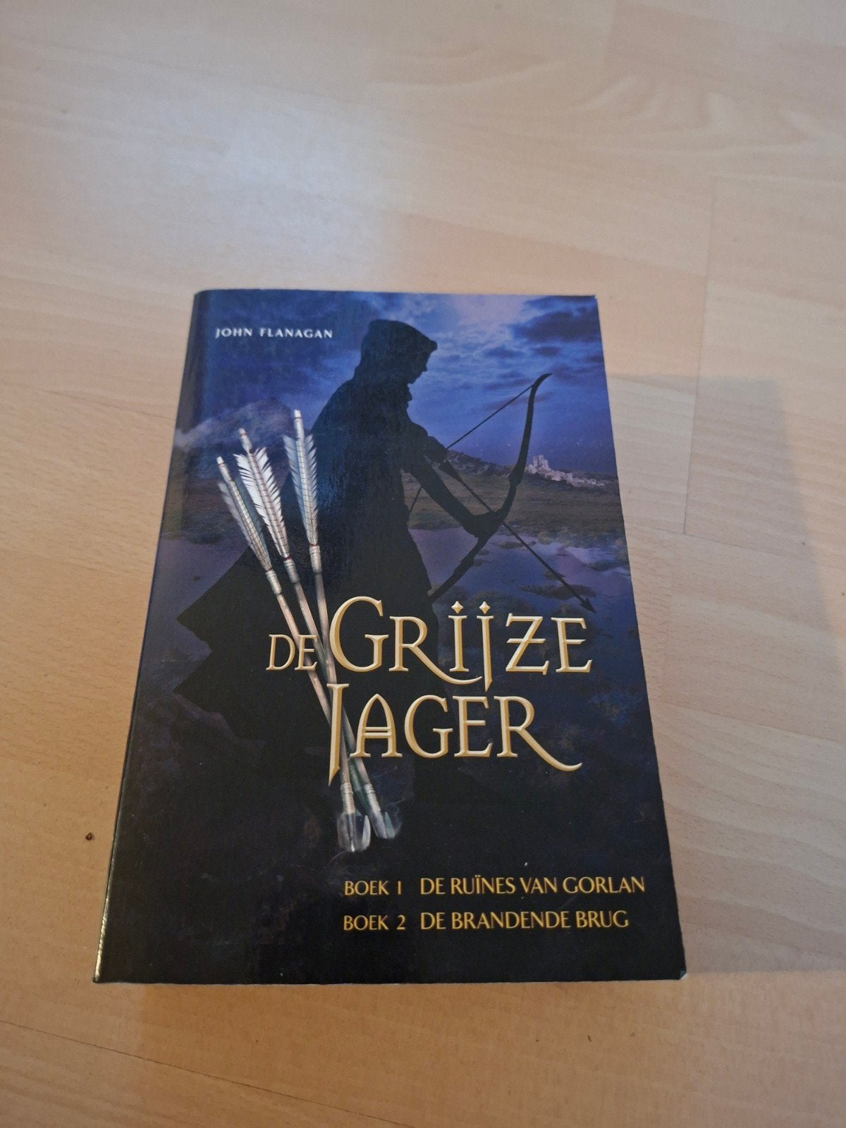 De grijze jager - Flanagan  - boek 1 en 2, Ophalen of Verzenden