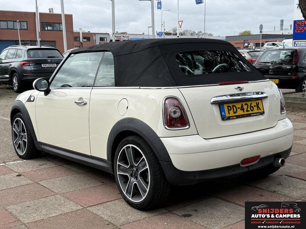 Mini Cabrio 1.6 Cooper Pepper leder, Gebruikt, Zwart, 4 cilinders, Cabriolet