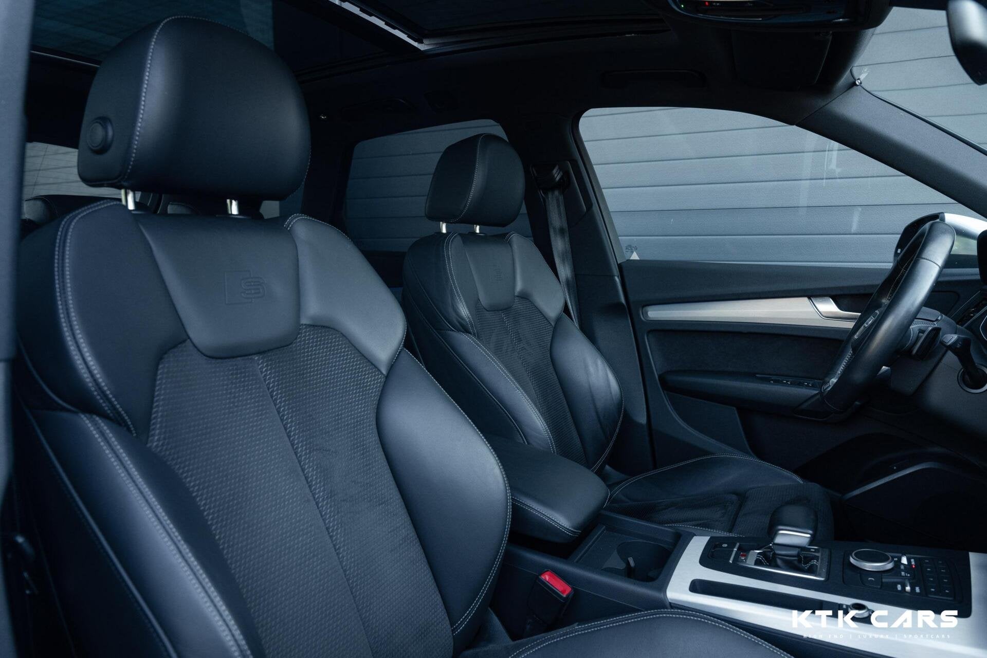 Audi SQ5 3.0 TFSI SQ5 quattro|Pano|Keyles|Stoelverwarming|Lu, Auto's, Automaat, Stof, Gebruikt, Blauw