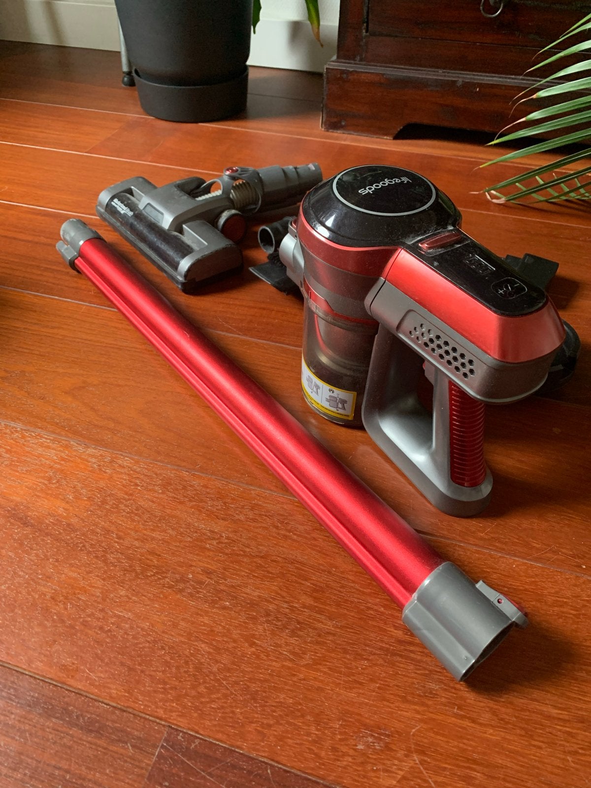 LifeGoods Draadloze Steelstofzuiger - Rood, Witgoed en Apparatuur, Stofzuigers, Ophalen, Overige merken, Gebruikt, Draadloos