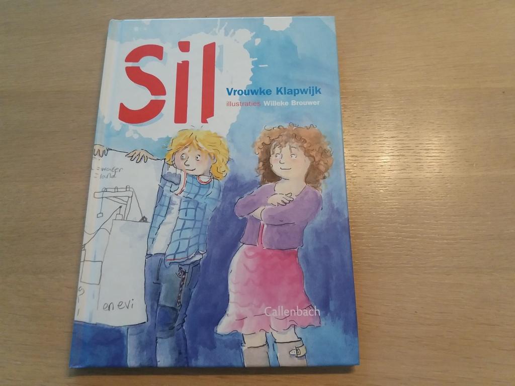 Sil, Vrouwke Klapwijk, Vrouwke Klapwijk, Fictie algemeen, Ophalen of Verzenden, Zo goed als nieuw