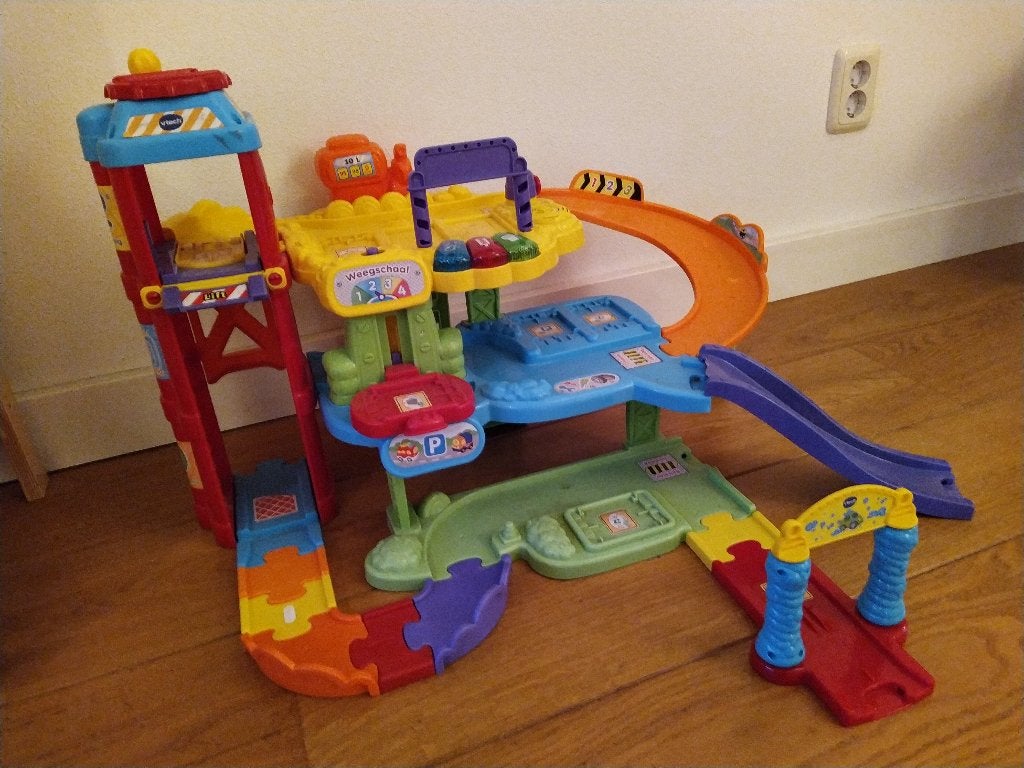VTech Toet Toet Auto's – Garage, Ophalen, Zo goed als nieuw, 2 tot 4 jaar