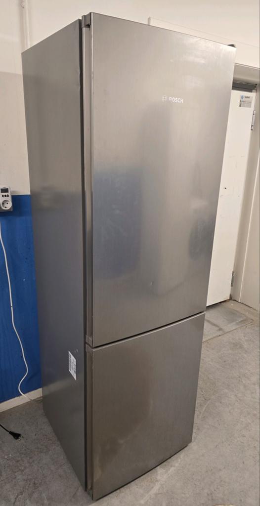 Bosch koelvriescombinatie | A+++ | No Frost | Gratis thuis ✅, Jirnsum, 200 liter of meer, 60 cm of meer, Met aparte vriezer