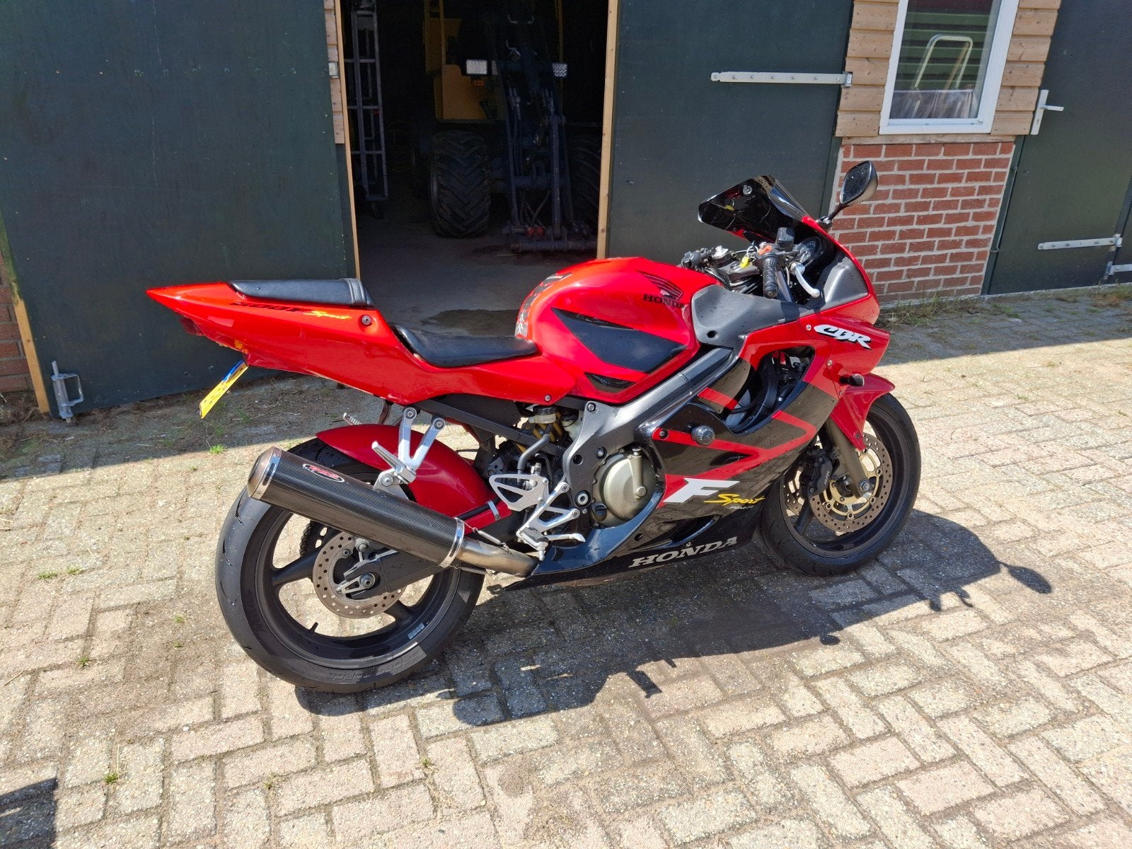Mooie motor, Motoren, Bedrijf
