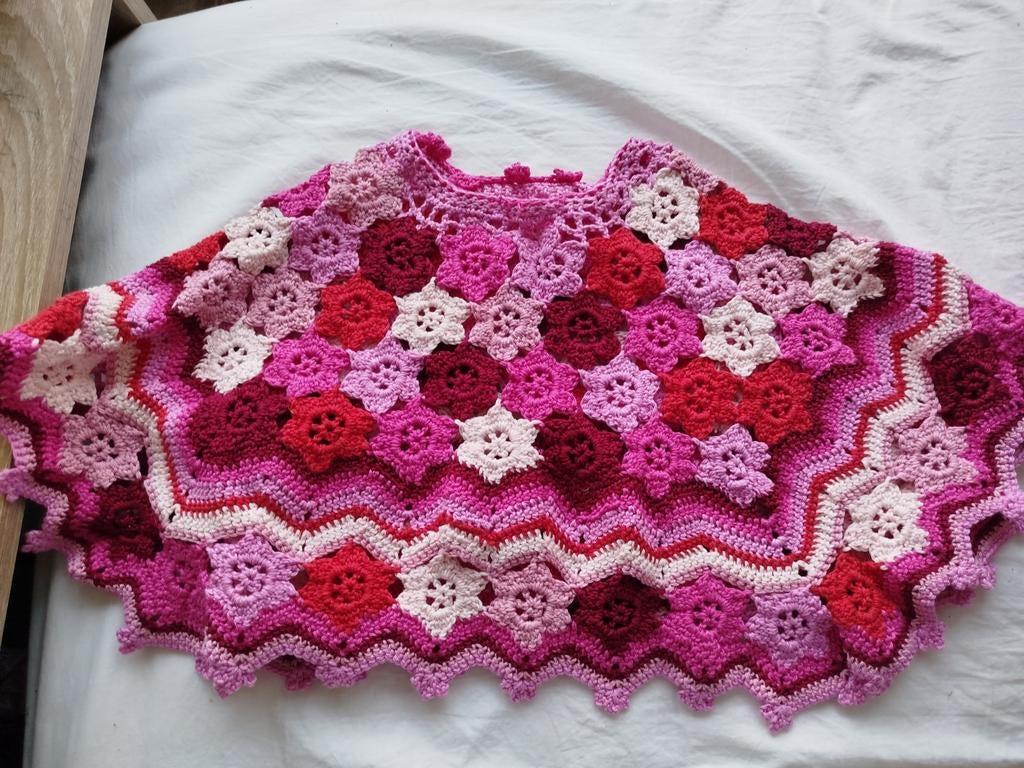 Gehaakte poncho voor kind, roze en rood, Ophalen, Nieuw, Jongen of Meisje