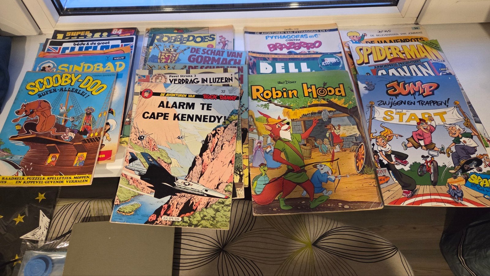 Diverse stripboeken - Scooby-Doo, Robin Hood, Spider-Man, Boeken, Meerdere stripboeken, Ophalen, Gelezen