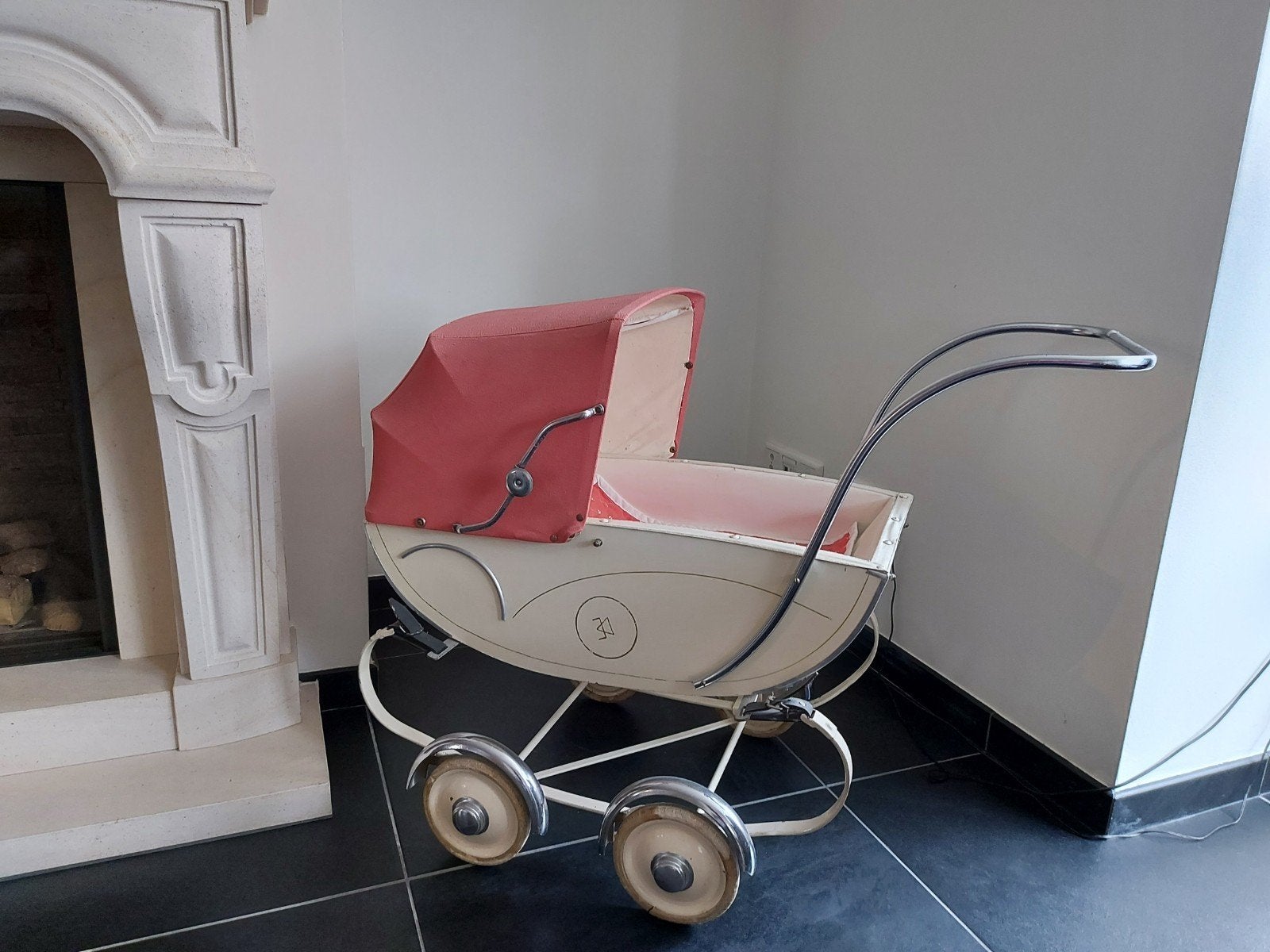 Antieke jaren 50 Mutsaerts poppenwagen, Ophalen