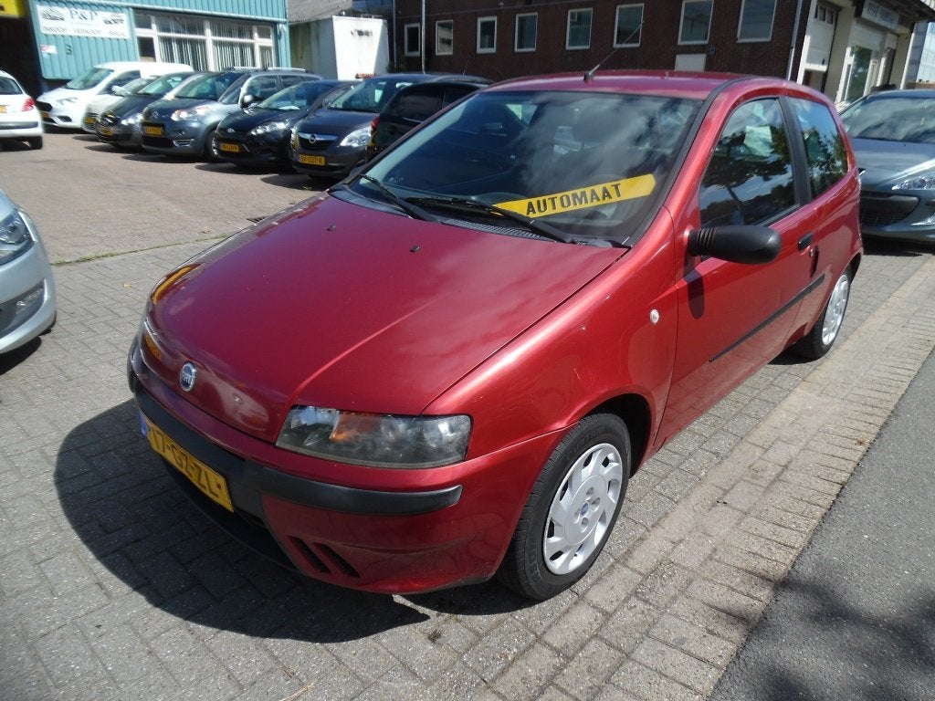 Fiat Punto automaat apk 8.27 1.2-16V ELX Speedg. (bj 2001), Auto's, Automaat, 15 km/l, 1242 cc, Origineel Nederlands