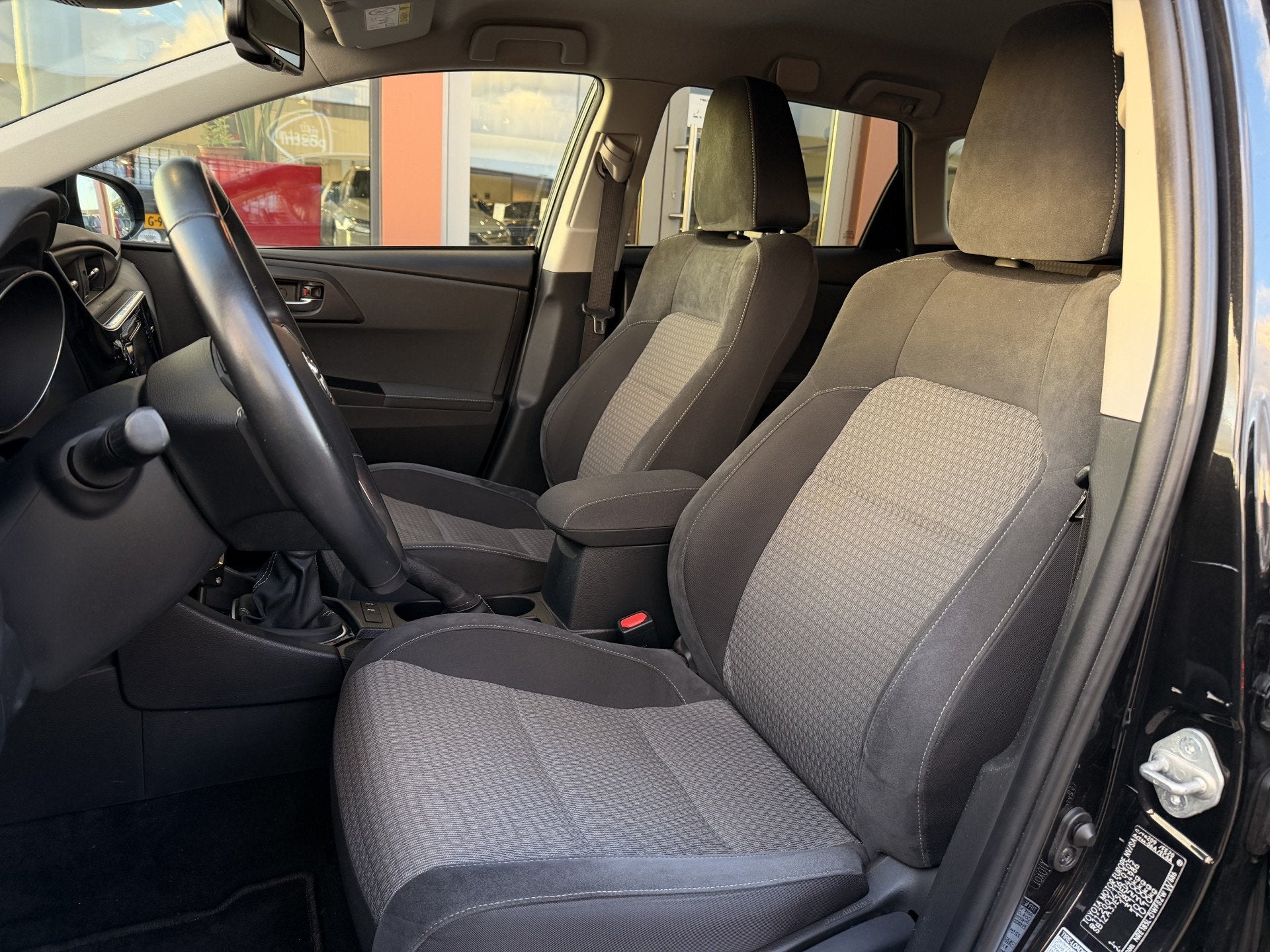 Toyota Auris 1.2 T | Cruise | Stoelverwarming | Lane Assist, Auto's, Voorwielaandrijving, 450 kg, Gebruikt, 4 cilinders