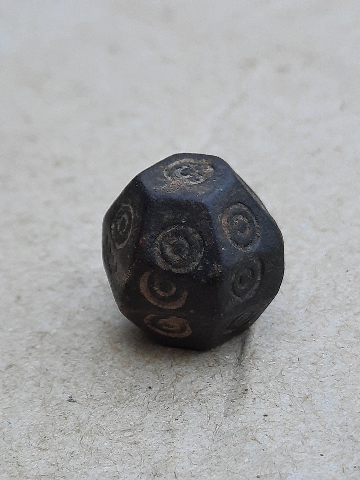 Zeldzaam Byzantijns bronzen munt gewicht bodemvondst, Verzenden