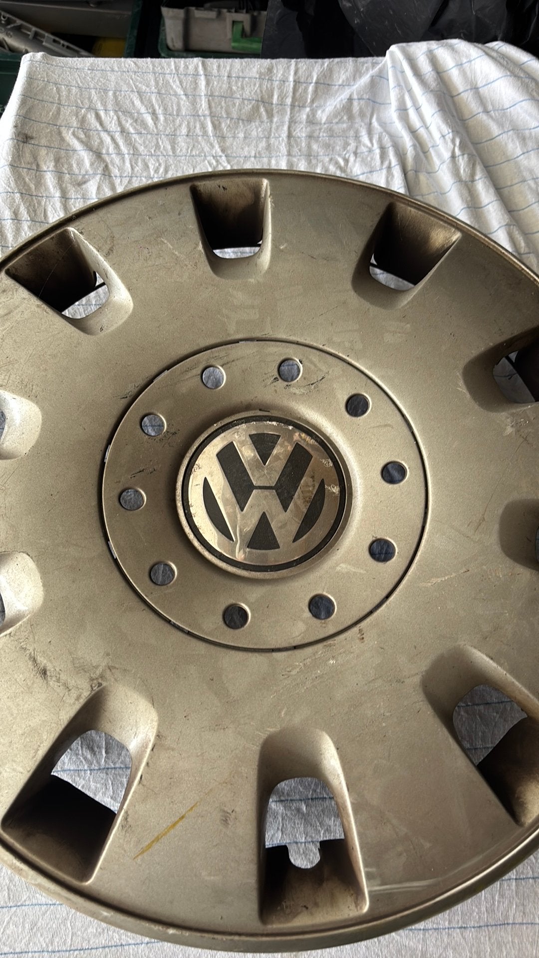 Wieldoppen vw ford 16 inch en ford 15 inch, Ophalen, Zo goed als nieuw