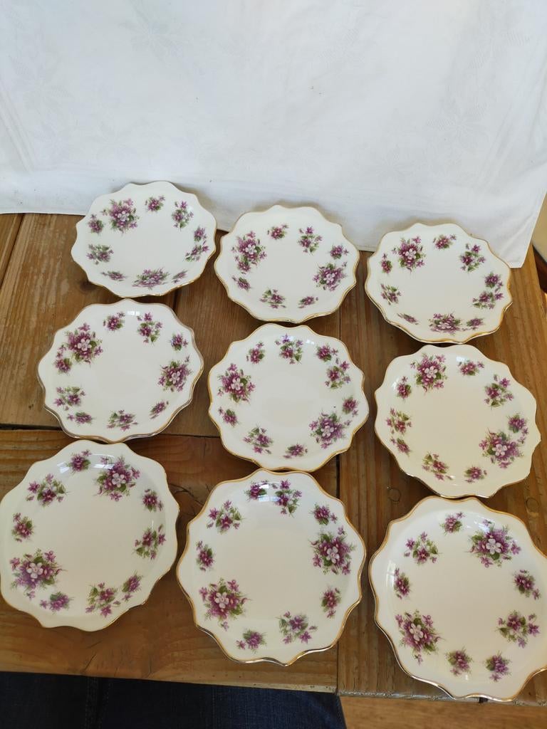 9 Royal Albert Sweet Violets Petit Four Schoteltjes, Ophalen of Verzenden