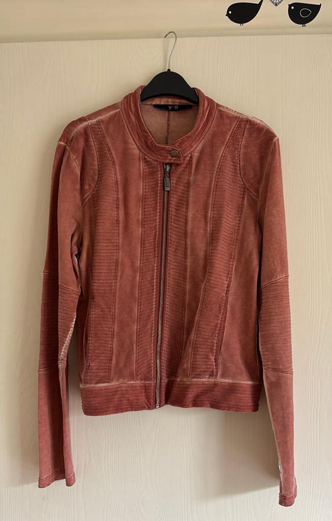 Yest jasje joggingstof/ stretch maat M, Maat 38/40 (M), Oranje, Ophalen of Verzenden, Zo goed als nieuw