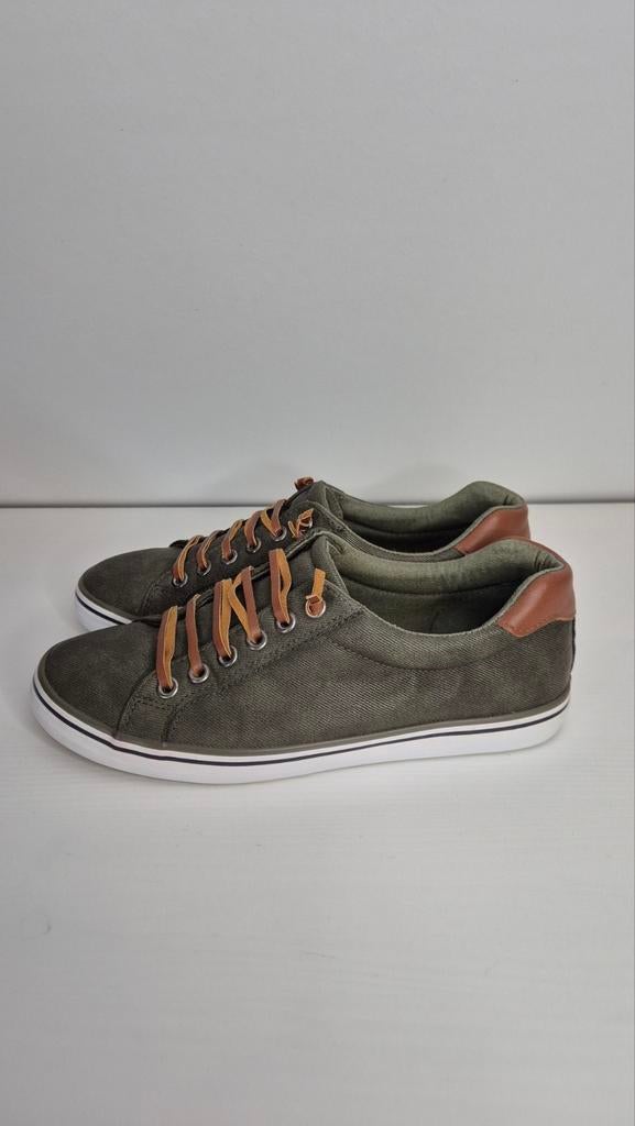 Vty Dames Sneakers - Maat 39 groen met cognac veters, Kleding | Dames, Schoenen, Ophalen of Verzenden, Groen, Sneakers of Gympen