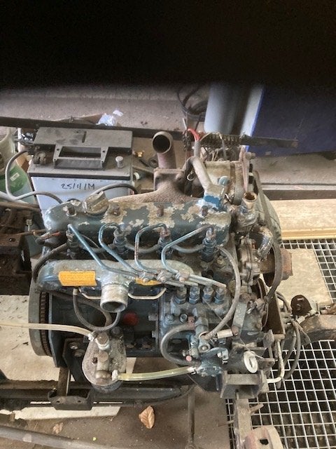 Kubota 4 cilinder diesel, Ophalen, Gebruikt, Dieselmotor, 1800 rpm of meer