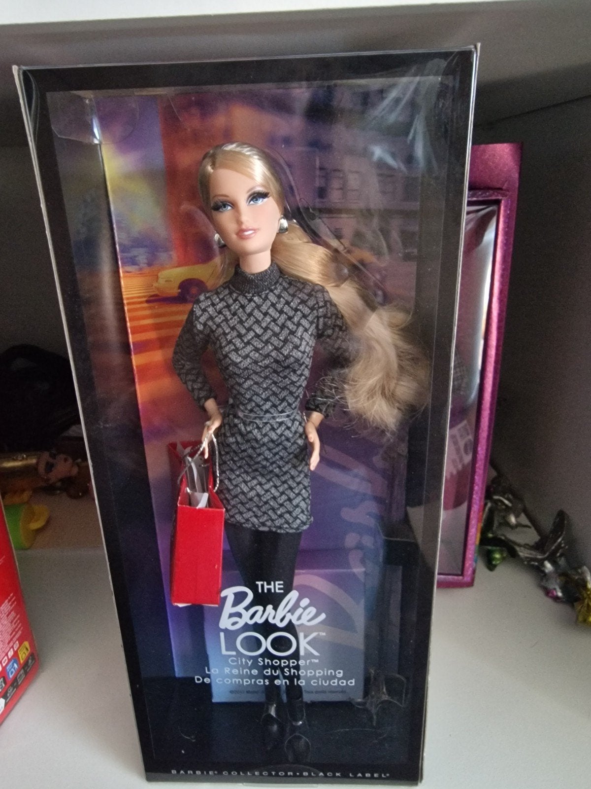 Barbie The Look City Shopper Collector Black Label, Ophalen of Verzenden, Zo goed als nieuw, Barbie