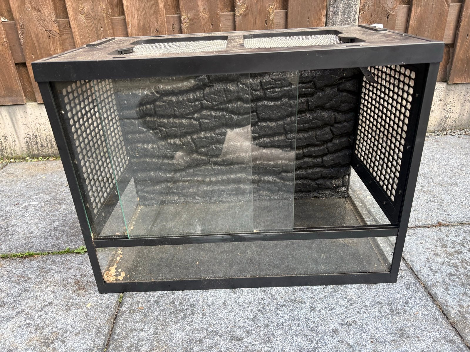Terrarium, Ophalen
