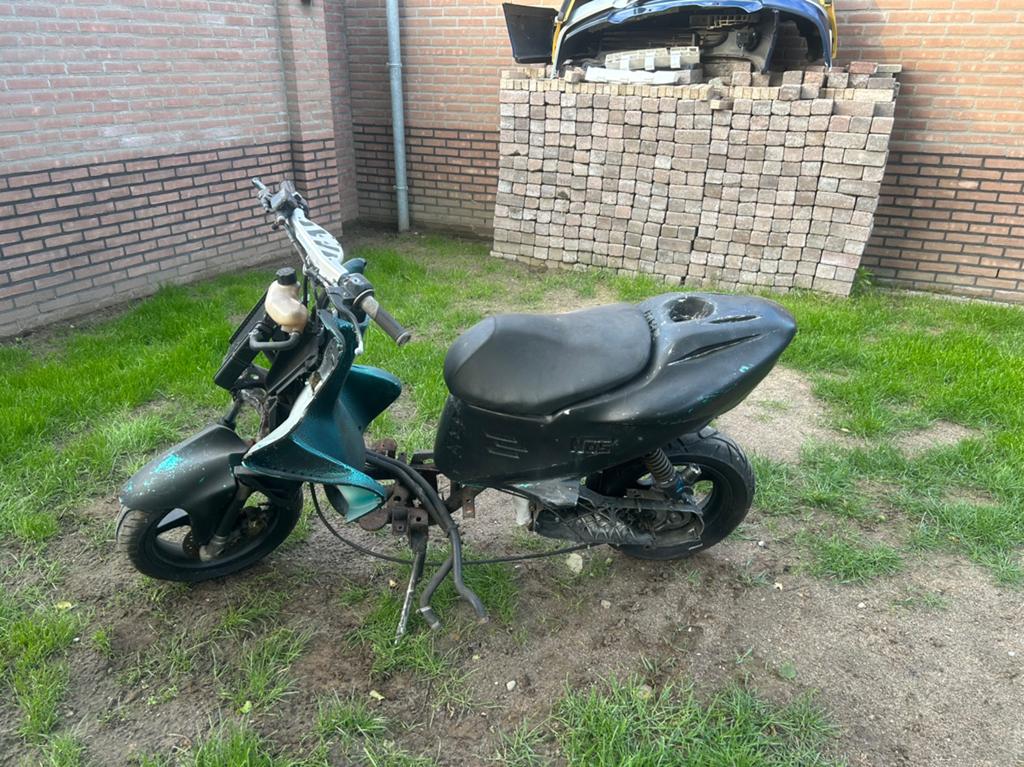 Yamaha aerox frame met race krukas, Ophalen, Tweetakt, Gebruikt, Aerox