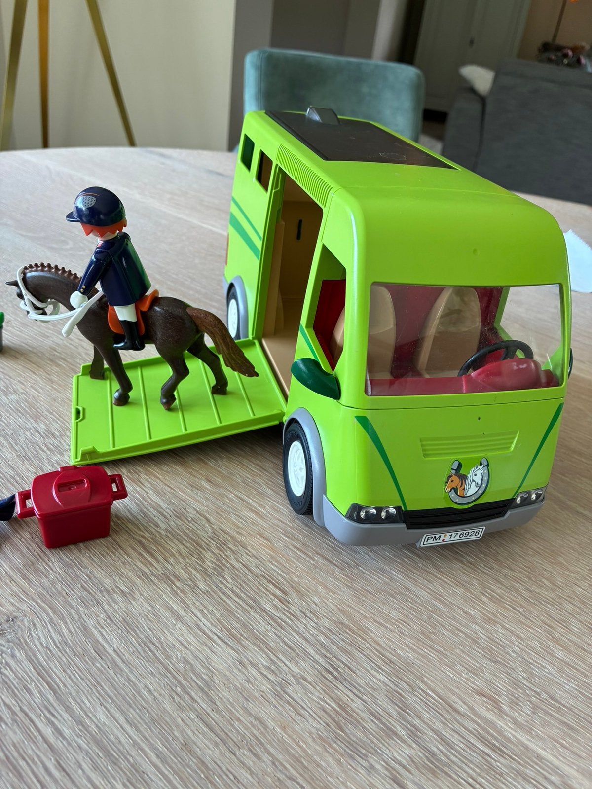 Playmobil Country Paardenvrachtwagen 6928, Ophalen of Verzenden, Zo goed als nieuw, Complete set