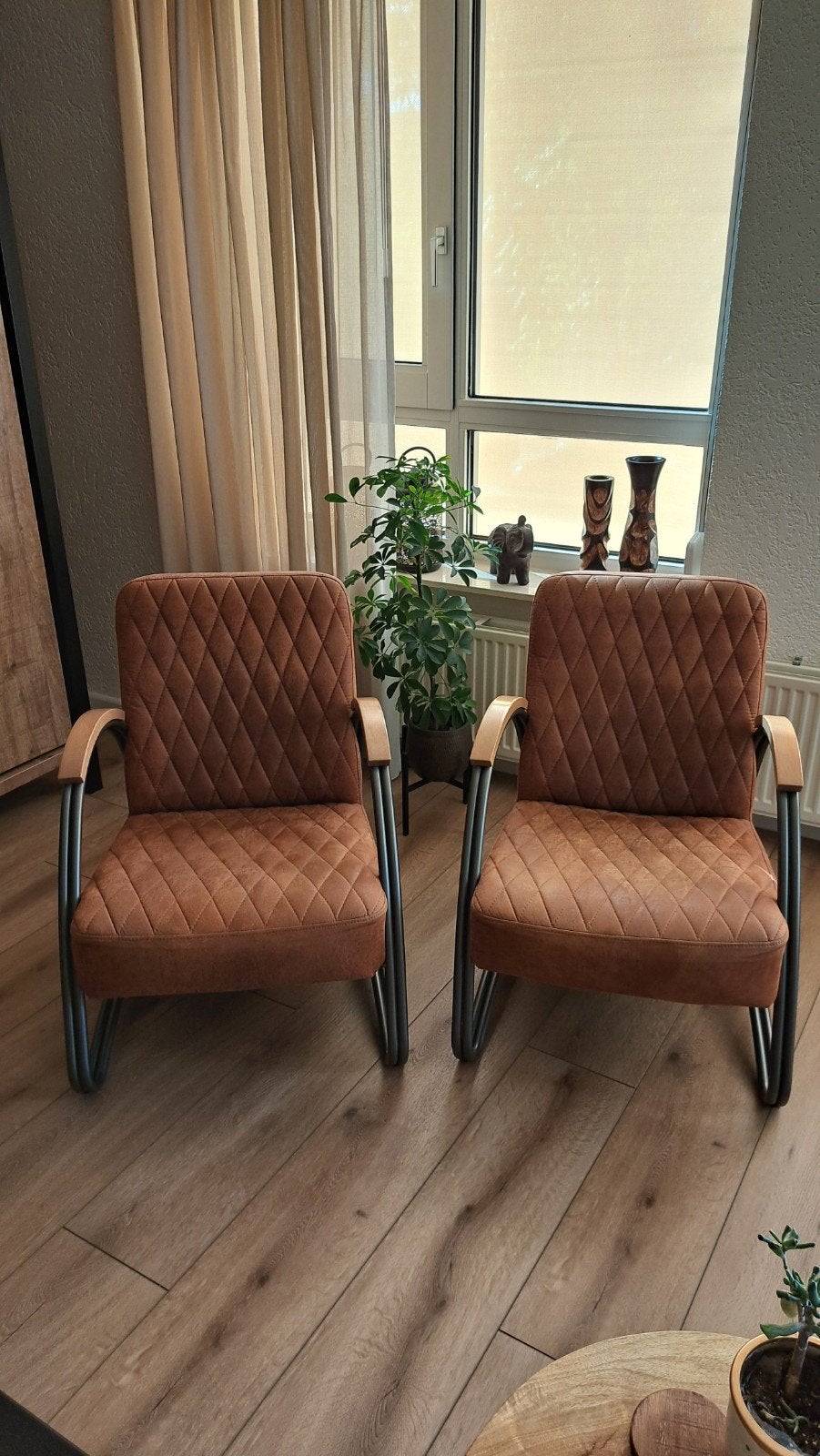 2x Industriële fauteuil Ivy eco-leer cognac, Huis en Inrichting, Fauteuils, Ophalen, 75 tot 100 cm, Zo goed als nieuw, 50 tot 75 cm