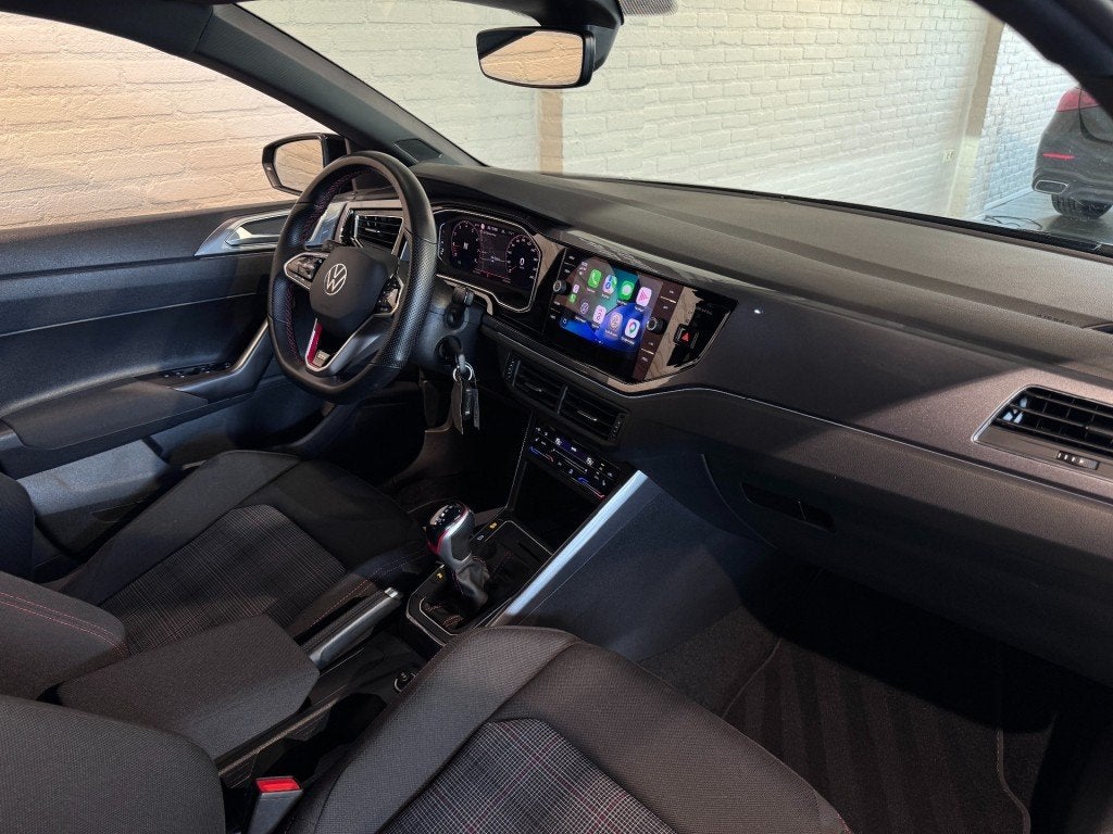 Volkswagen POLO 2.0 TSI GTI Camera Carplay IQ LED ACC 18'', Auto's, Volkswagen, Automaat, Gebruikt, 4 cilinders, Zwart