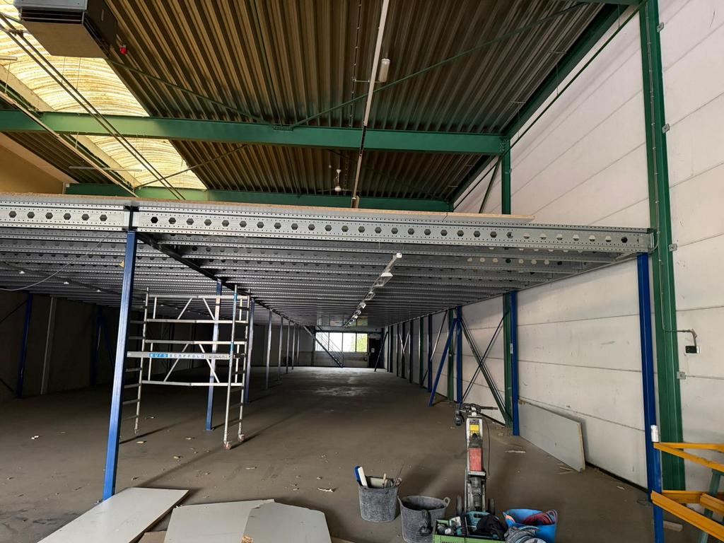 Twinfloor 400m2 entresolvloer, verdiepingsvloer, met trap, Doe-het-zelf en Verbouw, Platen en Panelen, Zo goed als nieuw, Overige materialen
