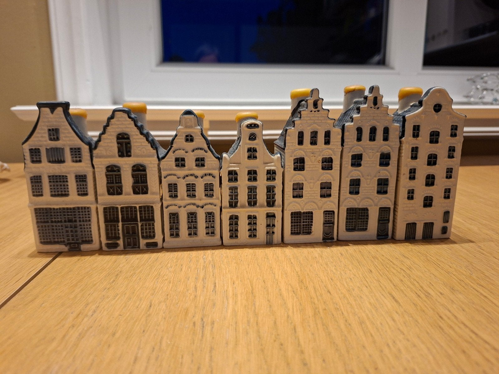 mooie collectie van 18 originele KLM Bols huisjes., Verzamelen, Ophalen, Gevuld