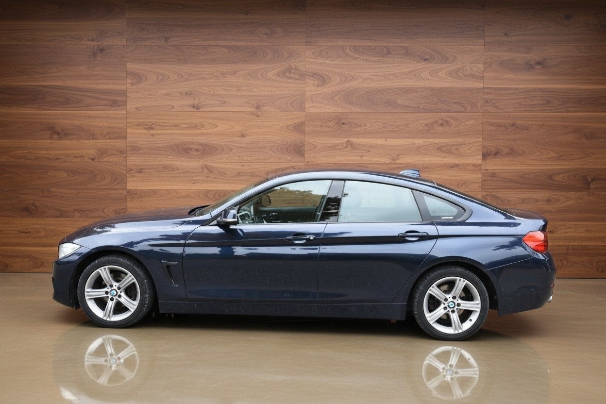 BMW 4 Serie Gran Coupé 418d Business | NAVI | TREKHAAK, Auto's, 745 kg, 4 cilinders, Blauw, 1465 kg