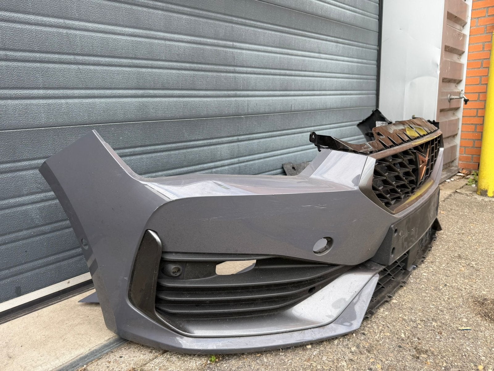 Cupra Leon onderdelen: Bumper, koplamp, radiateur, etc., Ophalen, Gebruikt, Seat