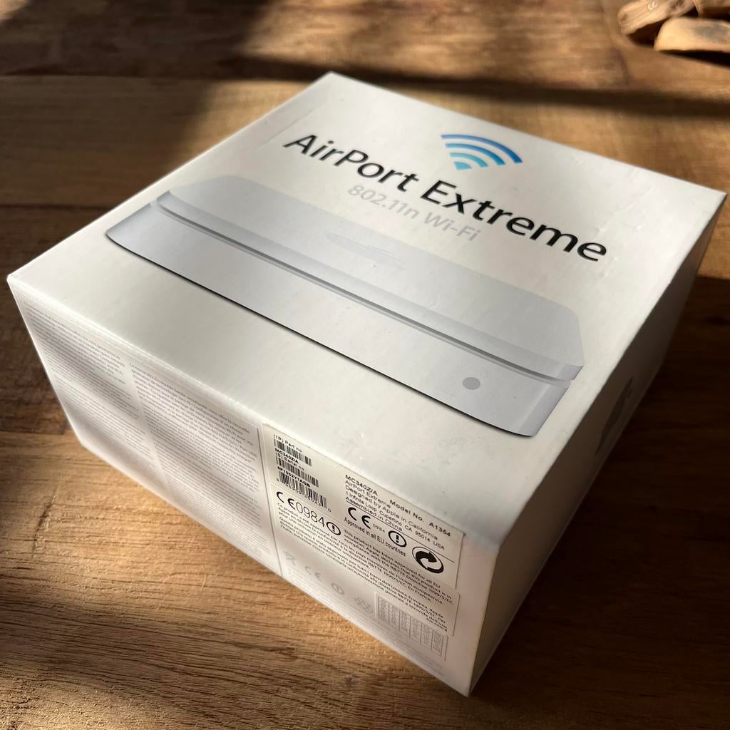 Airport Extreme 2x, Ophalen of Verzenden, Gebruikt