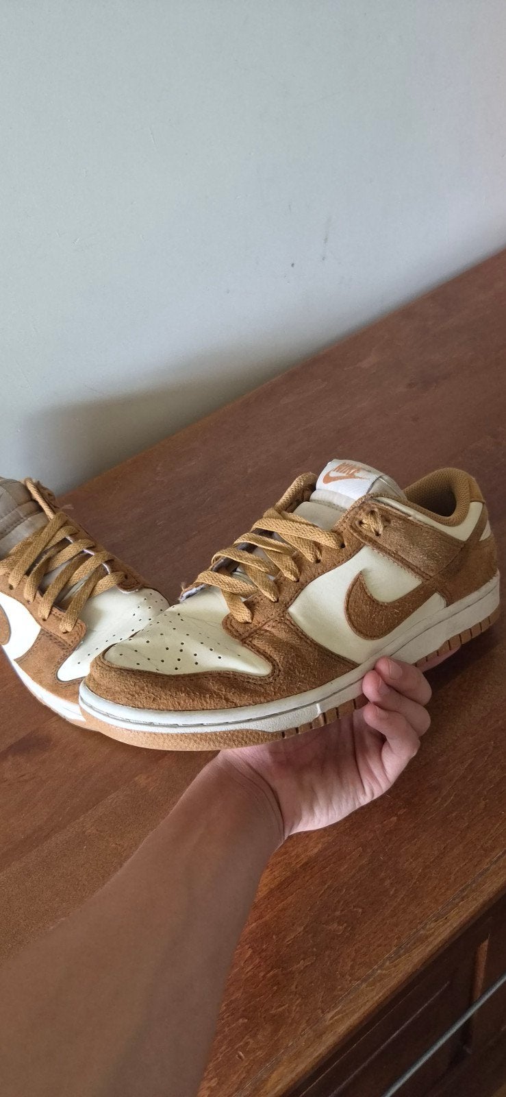 Nike Dunk Low Bruin Oranje Suede Sneakers, Kleding | Dames, Ophalen of Verzenden