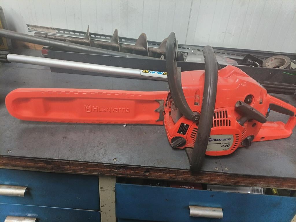 Husqvarna 240 e-series kettingzaag, Tuin en Terras, Ophalen of Verzenden, Gebruikt, Husqvarna