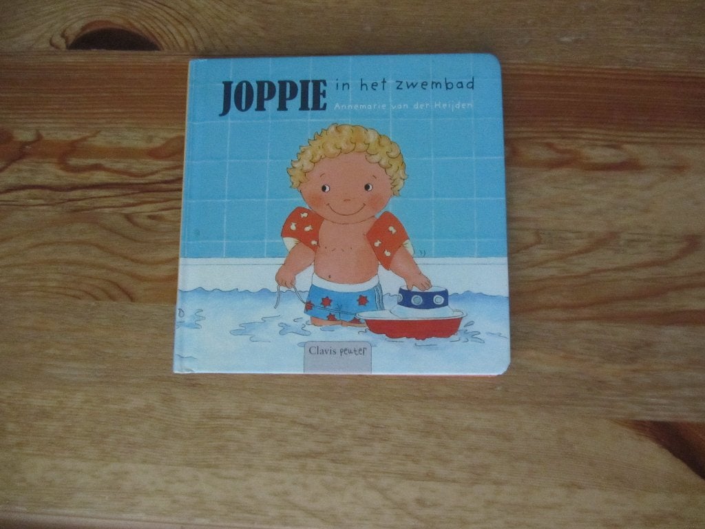 Joppie in het zwembad, Ophalen of Verzenden, Zo goed als nieuw, Annemarie van der Heijden, 1 tot 2 jaar