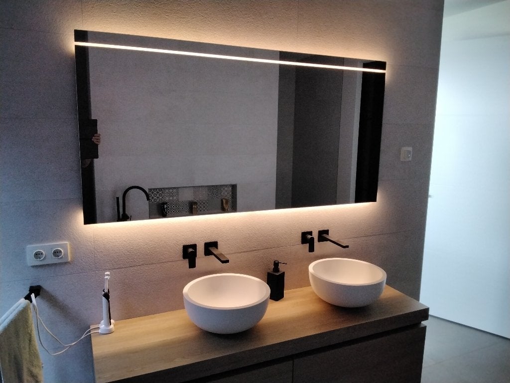 Te koop nieuwe badkamerspiegel  NIEUW IN DE VERPAKKING, Ophalen, Nieuw, Overige kleuren, Overige typen