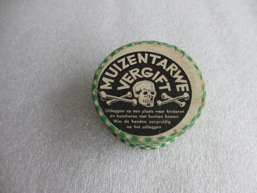 Klein Leeg Oud Doosje Muizentarwe Vergift, Ophalen of Verzenden