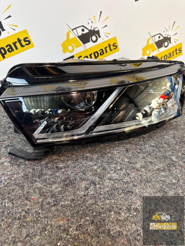 Skoda Octavia Crystal FullLed Koplamp 5E4941015A Compleet, Skoda, Skoda Auto a.s., Gebruikt, Infoline@skoda-auto.cz