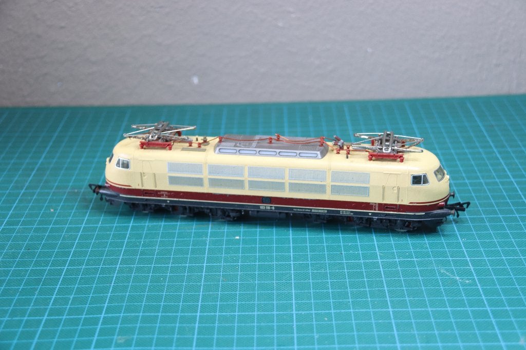 Fleischmann 1375 BR 103, Hobby en Vrije tijd, Modeltreinen | H0, Fleischmann, Ophalen of Verzenden, Zo goed als nieuw, Gelijkstroom