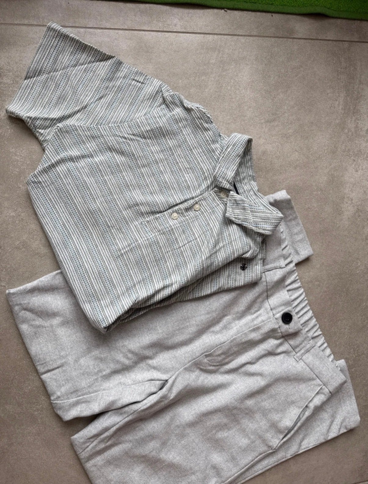 Nette heren pak, compleet, als nieuw, polo en pants maat M, Kleding | Heren, Kostuums en Colberts, Ophalen of Verzenden, Zo goed als nieuw