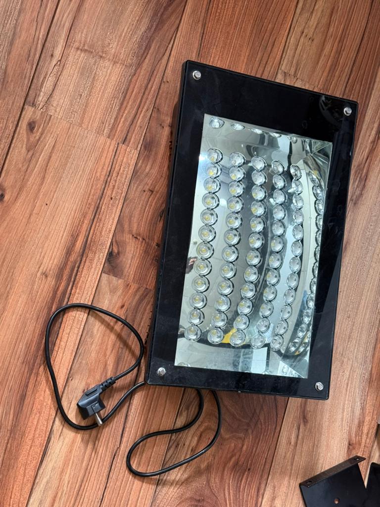 Led lamp breedstraler 30x50cm 230v, Ophalen, Zo goed als nieuw, Minder dan 50 watt, Lamp