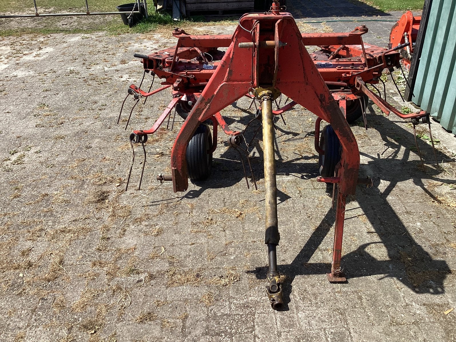 Te koop Fella schudder FH 410 D, Ophalen, Veehouderij, Weidebouw