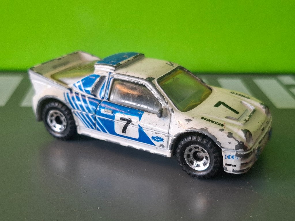 Matchbox - Ford RS200 (wit) 1/55, Ophalen of Verzenden, Gebruikt, Auto