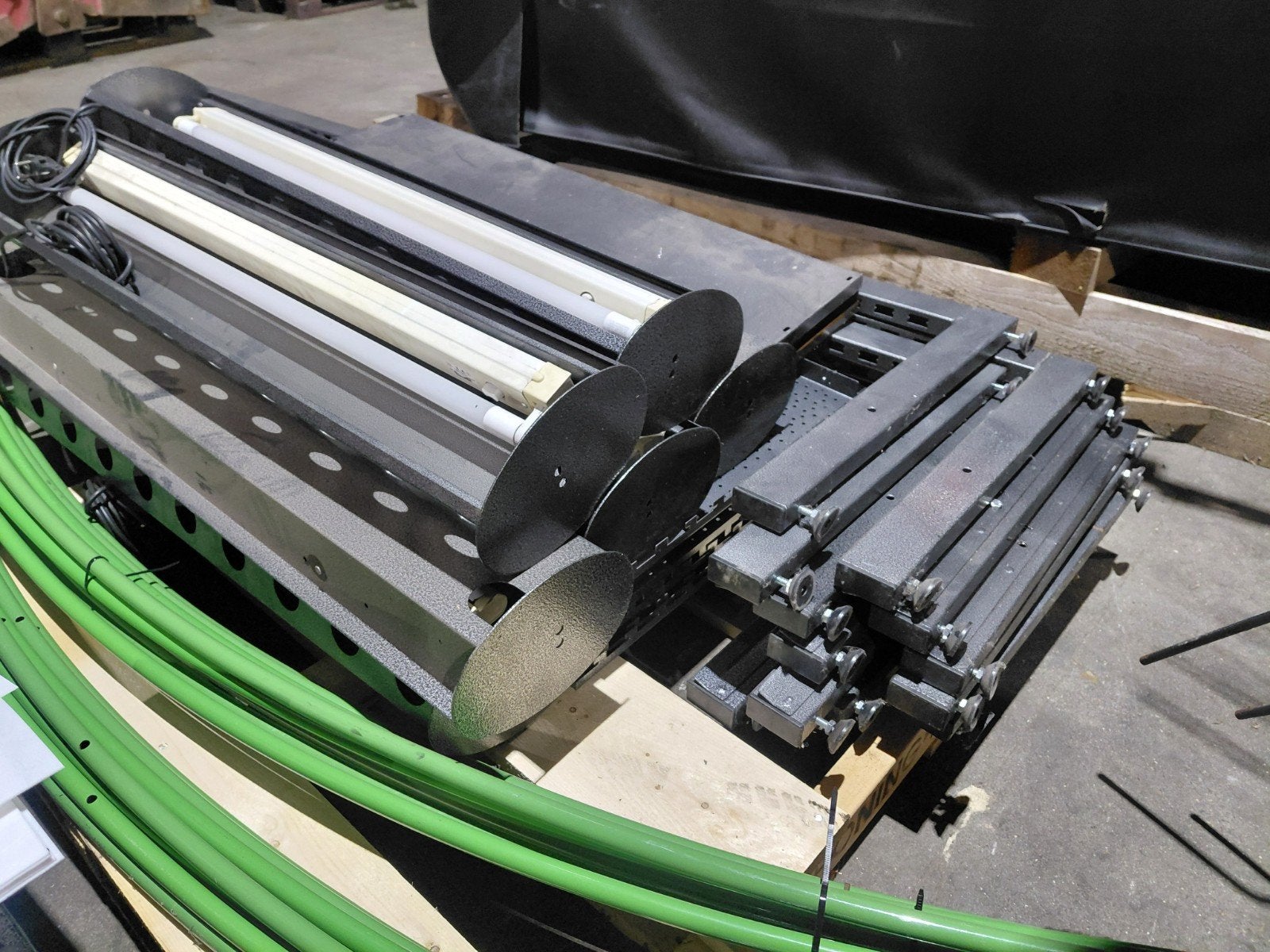 Winkelstelling 12 meter met verlichting en accessoires, Ophalen