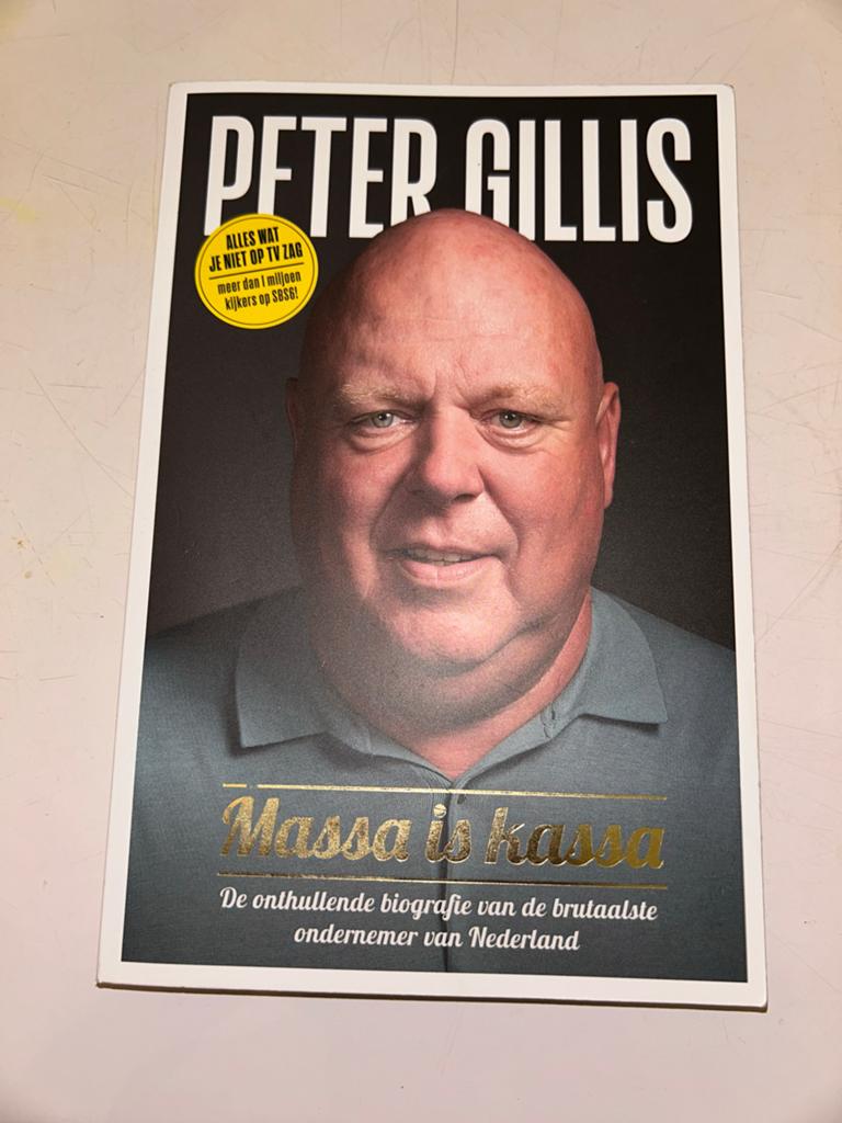 Peter Gillis - Massa is Kassa (biografie), Ophalen of Verzenden, Zo goed als nieuw, Overige