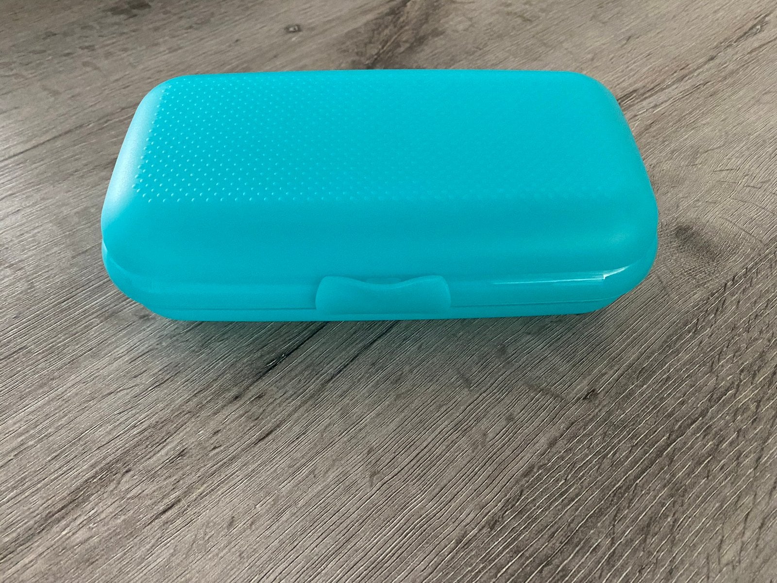 Tupperware Broodtrommel Aqua Blauw - Ideaal voor Lunch, Gebruikt, Bewaardoos, Blauw, Ophalen of Verzenden