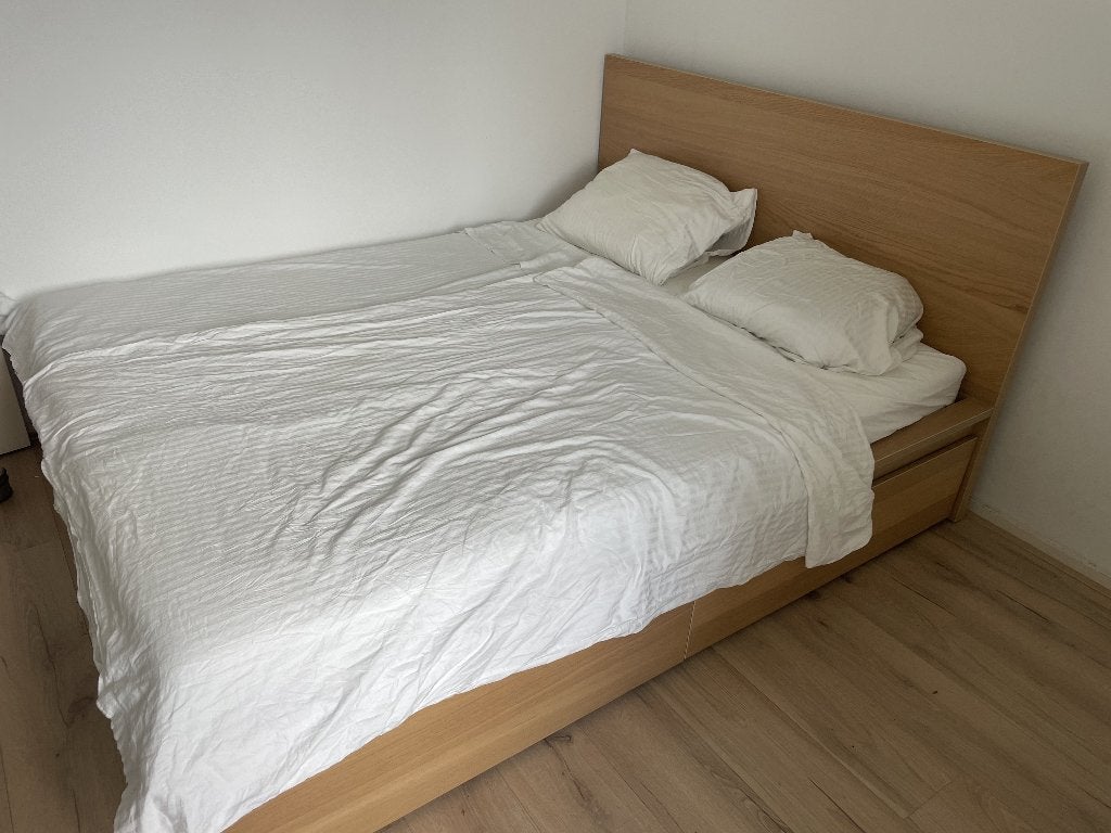 Ikea Malm bed 160x200 wit gebeitst eikenfineer met 3 lades, Ophalen, Gebruikt, Bruin, Tweepersoons
