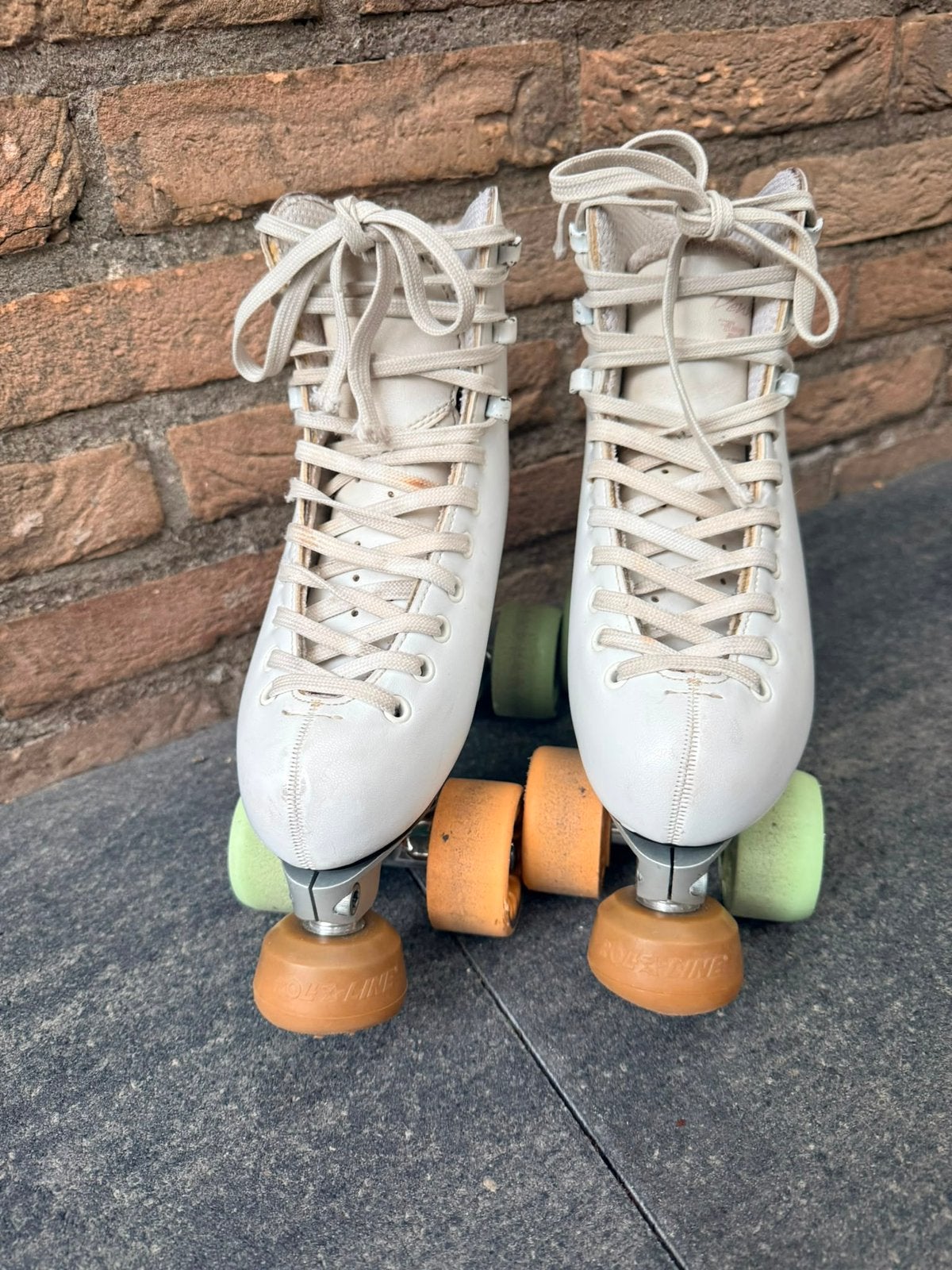 Kunstrolschaatsen Risport maat 220 (33) te koop, Ophalen, Zo goed als nieuw, Kunstschaatsen, Overige merken