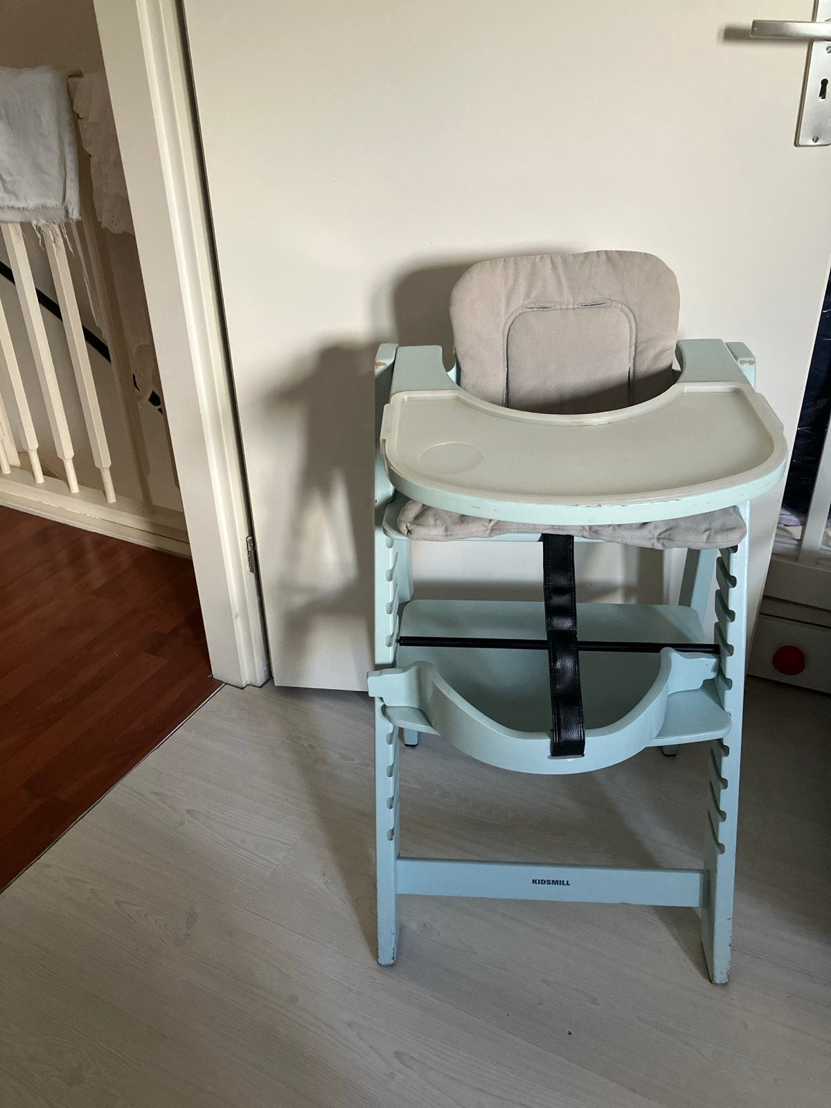 Kidsmill Up! Meegroeistoel met Newborn Set en accessoires, Ophalen, Gebruikt, Meegroeistoel, Afneembaar eetblad