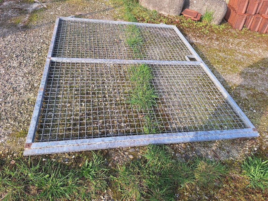 Stevige metalen schuifpoort met gaas, Tuin en Terras, Ophalen, Gebruikt, 200 cm of meer, 150 tot 200 cm